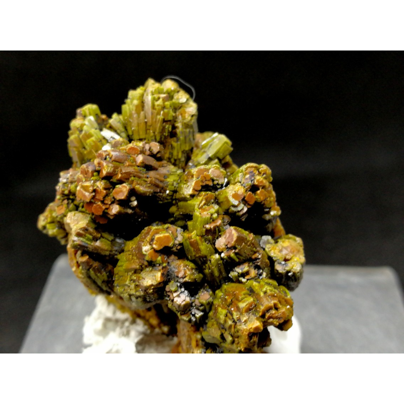Pyromorphite-  Les Farges, Ussel, France