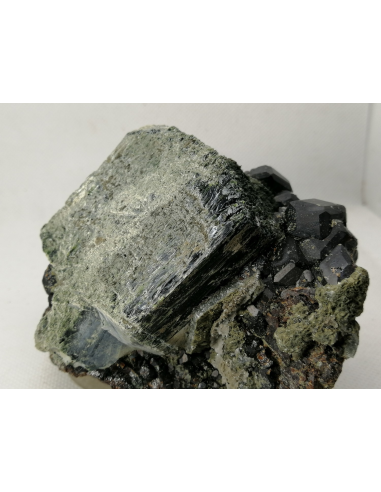 Hedembergite Andradite  - Huanggang Mine Inner Mongolia china