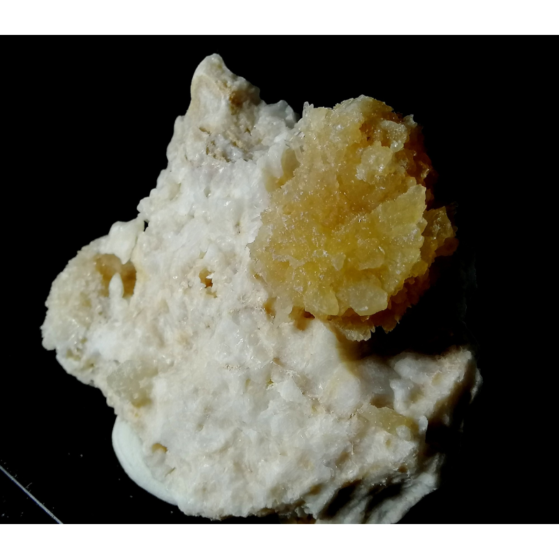 Fluorescent Quartz -  La Sassa, Montecatini Val di Cecina, Pisa Province, Tuscany, Italy