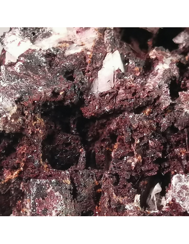 Piemontite Romeite  -  Praborna Aosta Valley   Italy