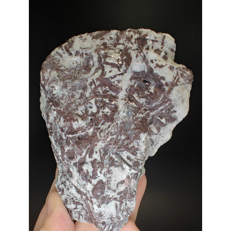 Piemontite -  Praborna Aosta Valley   Italy
