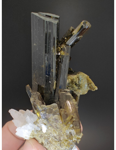 Epidote   - Balochistan Pakistan