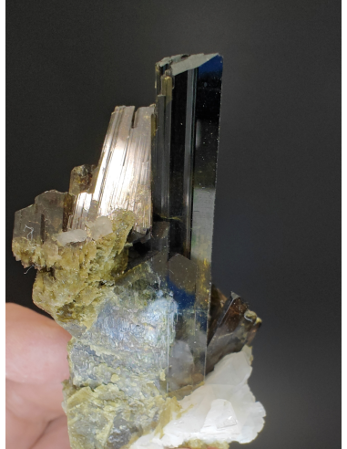 Epidote   - Balochistan Pakistan