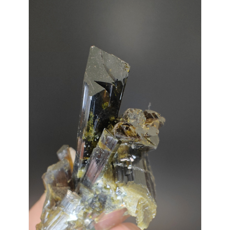 Epidote   - Balochistan Pakistan