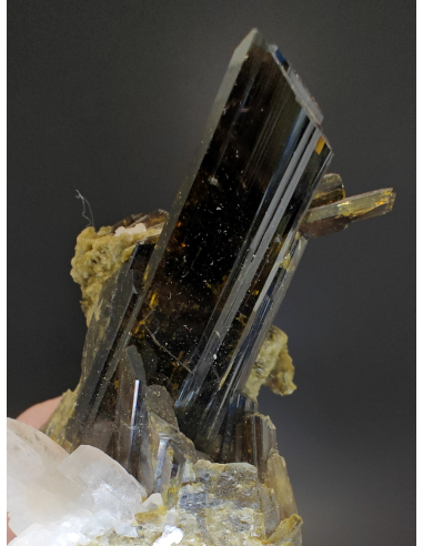 Epidote   - Balochistan Pakistan