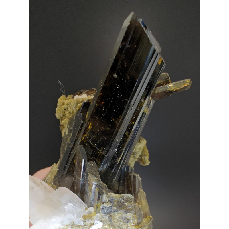 Epidote   - Balochistan Pakistan