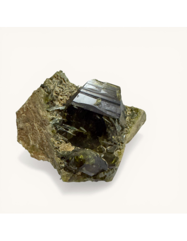 Epidote - Valle Antrona, Italy